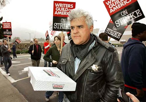 Leno brings the donuts