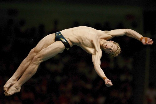 Matthew Mitcham in the 10-meter platform final