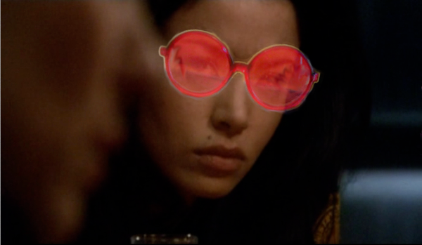 Kendra watching Cain with girlslash goggles