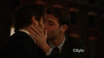 Happy Endings OTS Kiss